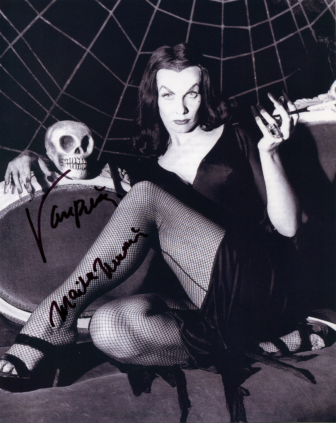 Maila Nurmi “Vampira” - HISTORYSIGS